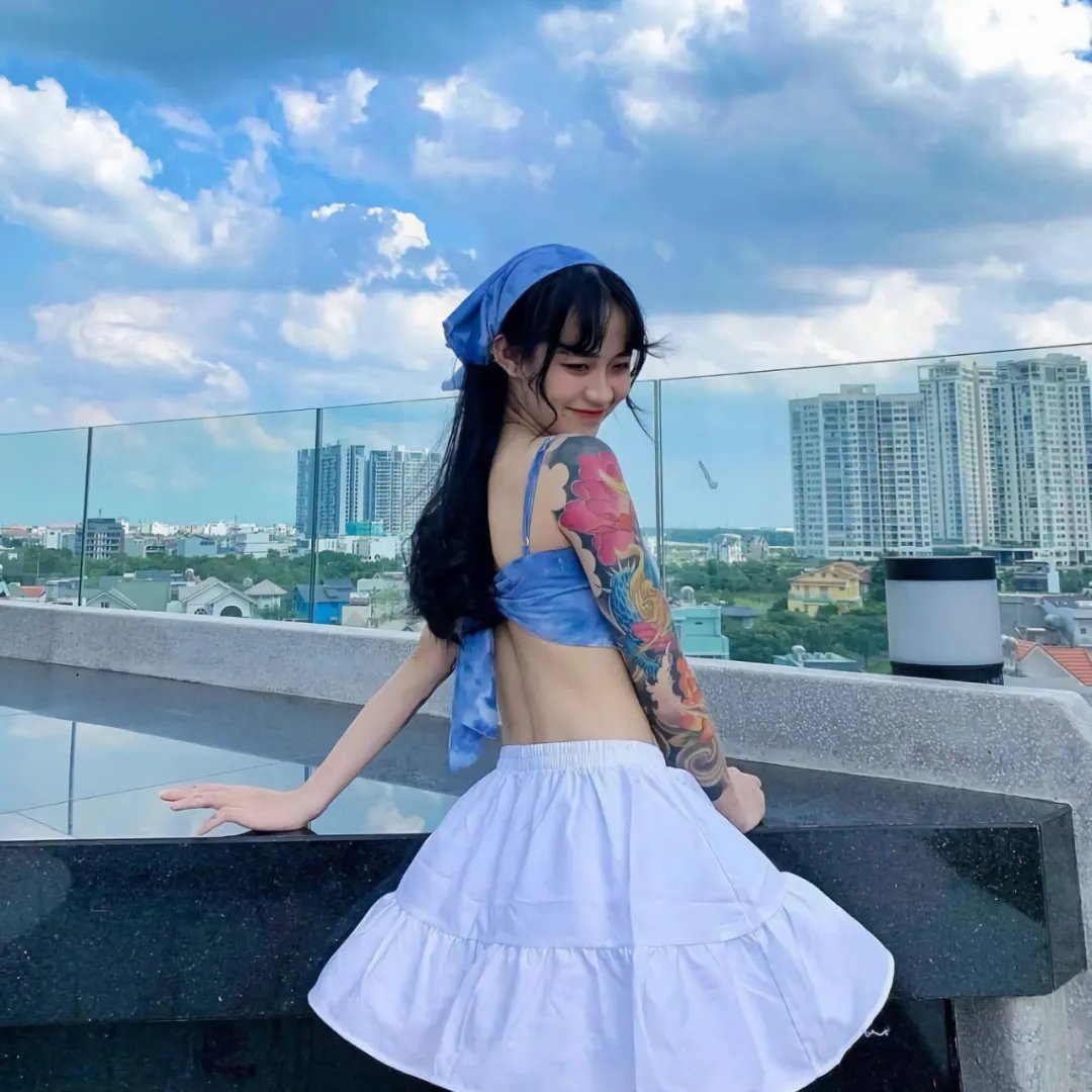蝾螈海报